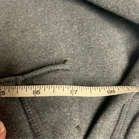 Energy Zone gray sweatpants with black trim size M - Picture 5 of 9